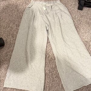 Aerie Gray street trousers